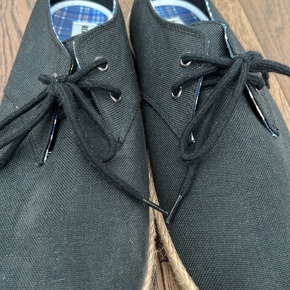 Canvas shoes - Picture 2 of 5